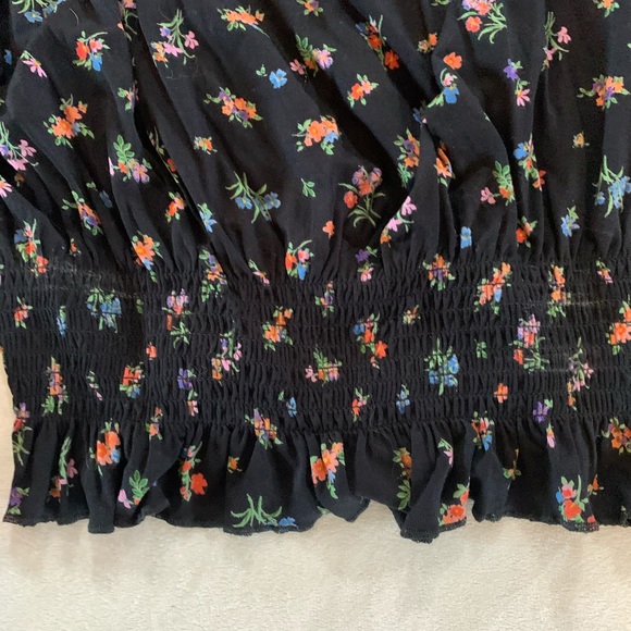 Ruby Ribbon Floral top - Picture 3 of 3